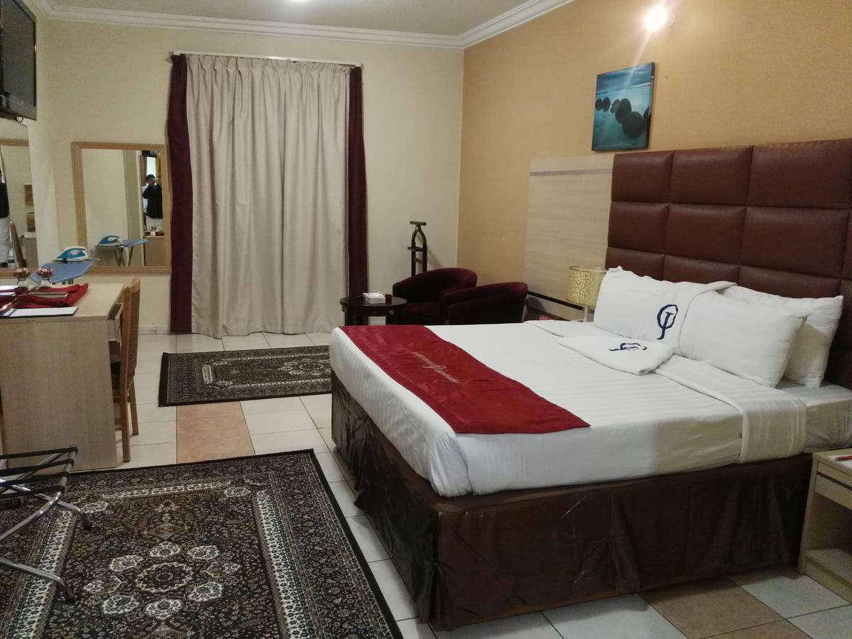 Cristalaat Al Aseel Hotel Mekka Buitenkant foto